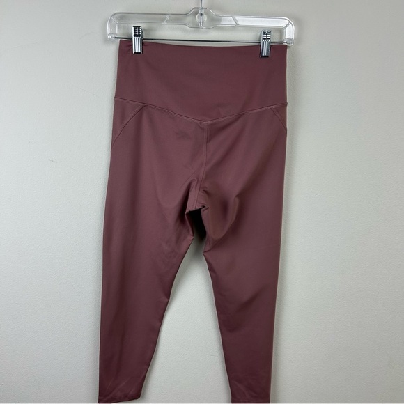 Girlfriend Collective compressive high-rise cropped leggings size: M - Picture 4 of 8